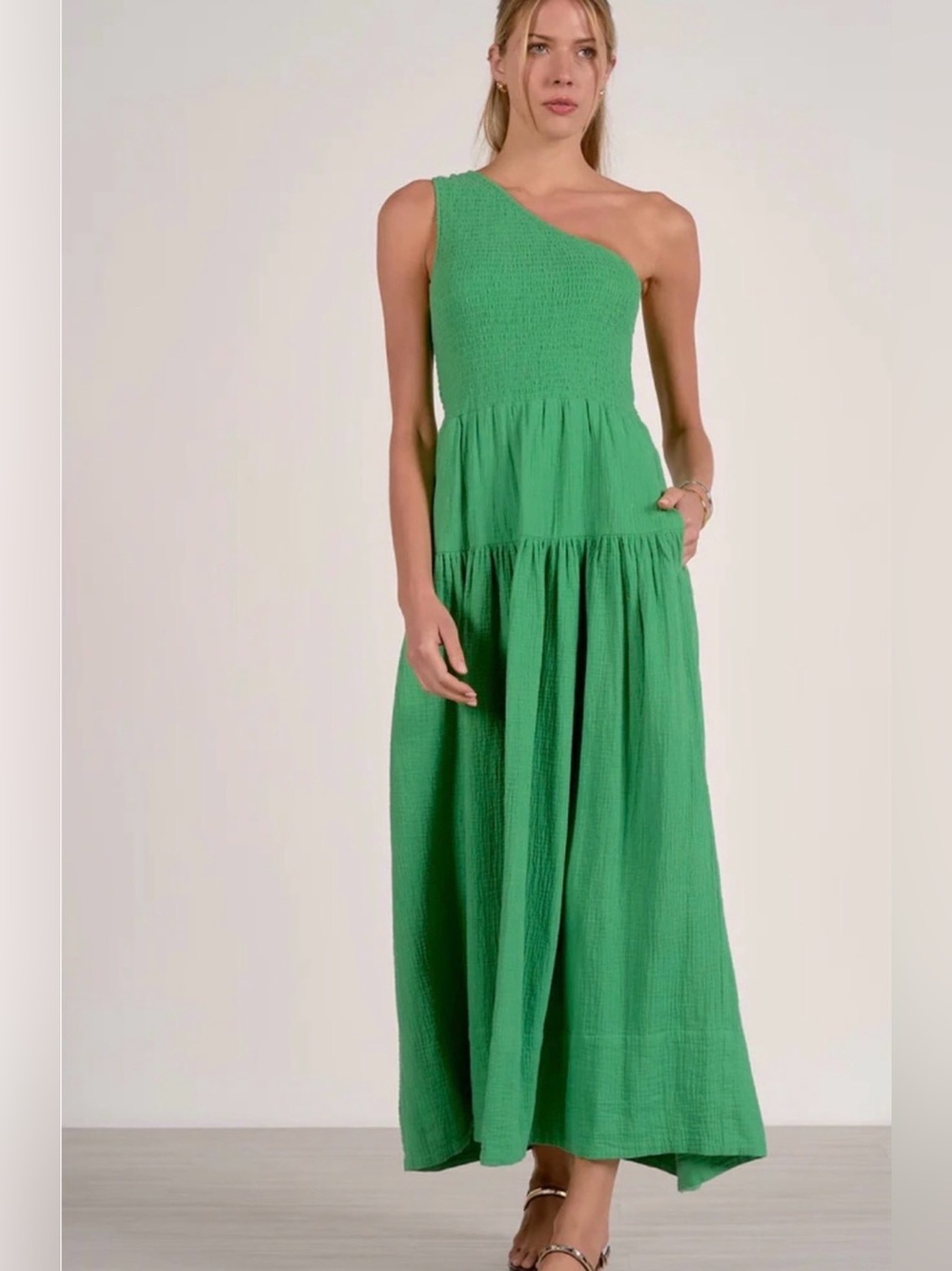 Elan One-Shoulder Green Tiered Maxi Dress with pockets NWT